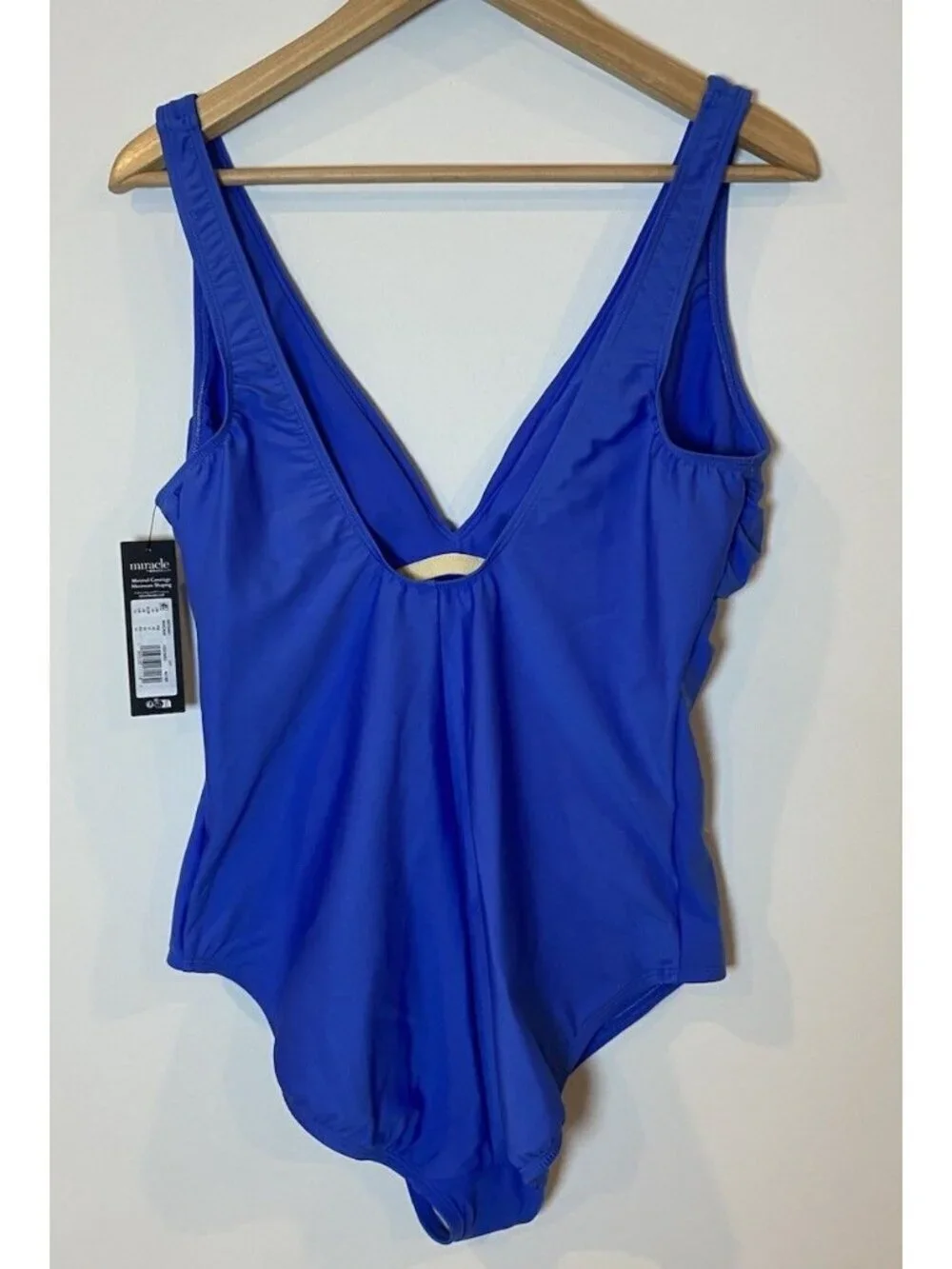 NWT Miraclesuit Bathing Suit Swim Chi One Piece Macaw Blue Size 16 New